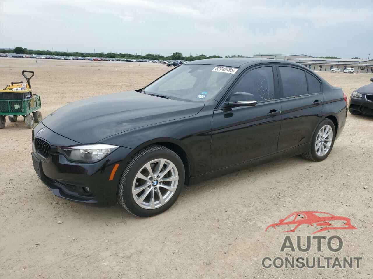 BMW 3 SERIES 2017 - WBA8E1G37HNU17993