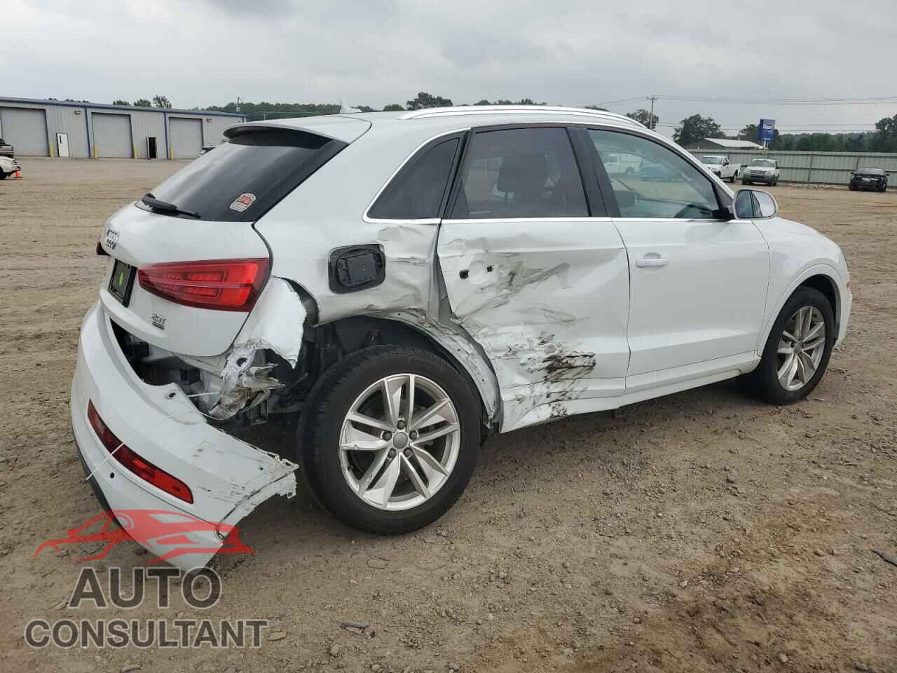 AUDI Q3 2016 - WA1EFCFS5GR011218