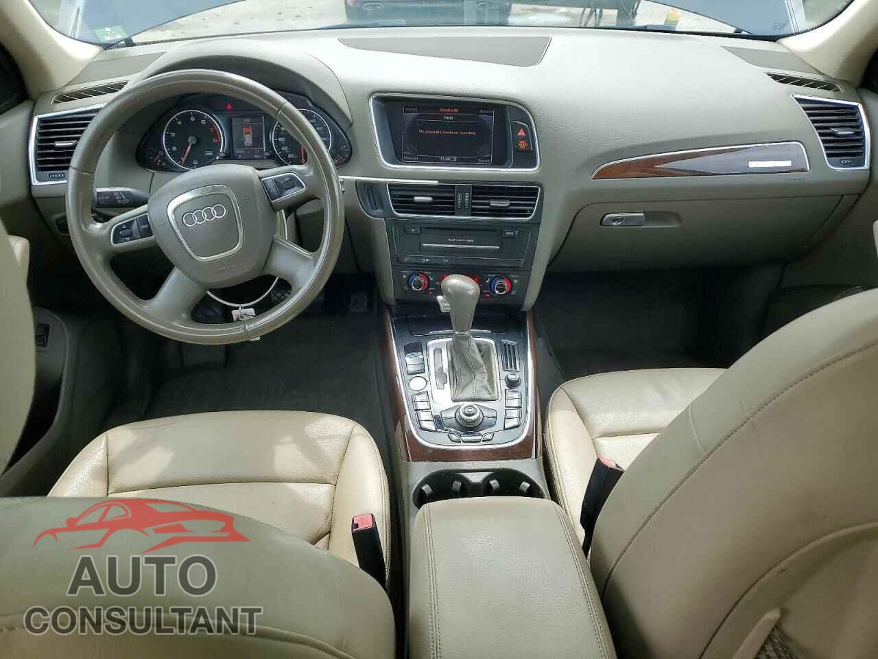 AUDI Q5 2012 - WA1LFAFP2CA057122