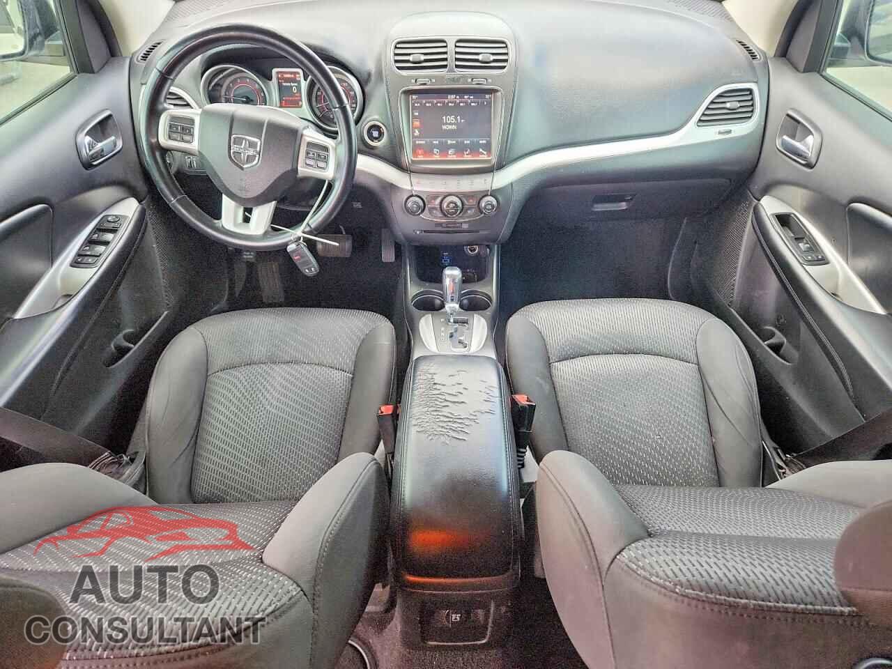 DODGE JOURNEY 2017 - 3C4PDCBB8HT612237