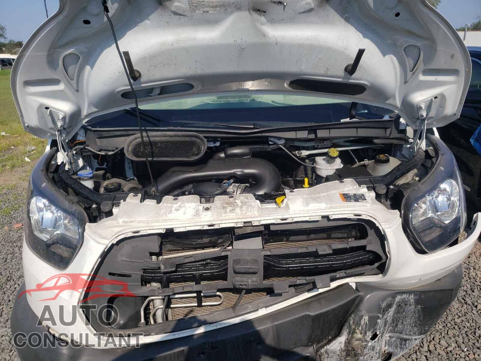 FORD TRANSIT CO 2019 - 1FTYR2CM5KKB76083