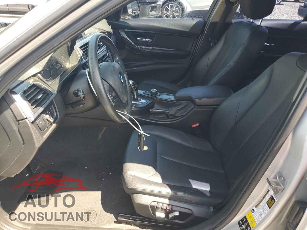 BMW 3 SERIES 2016 - WBA8E5G59GNT41202