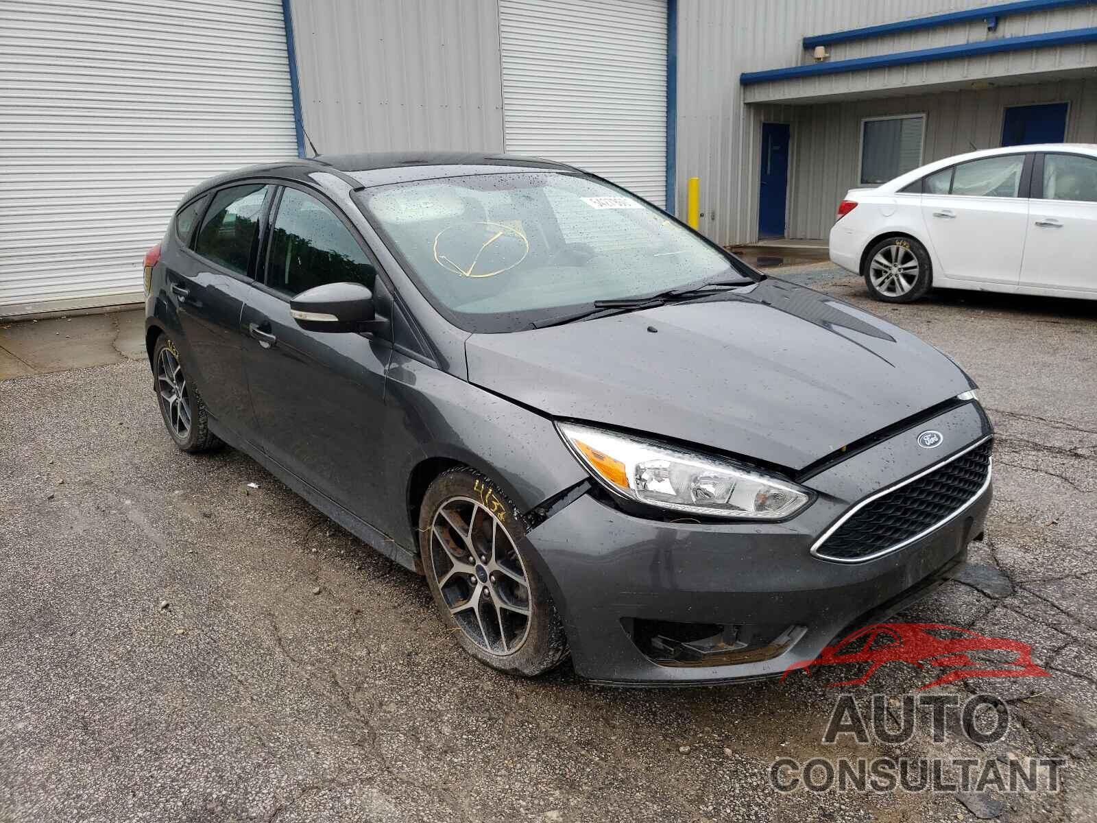 FORD FOCUS 2016 - 1FADP3K21GL357571