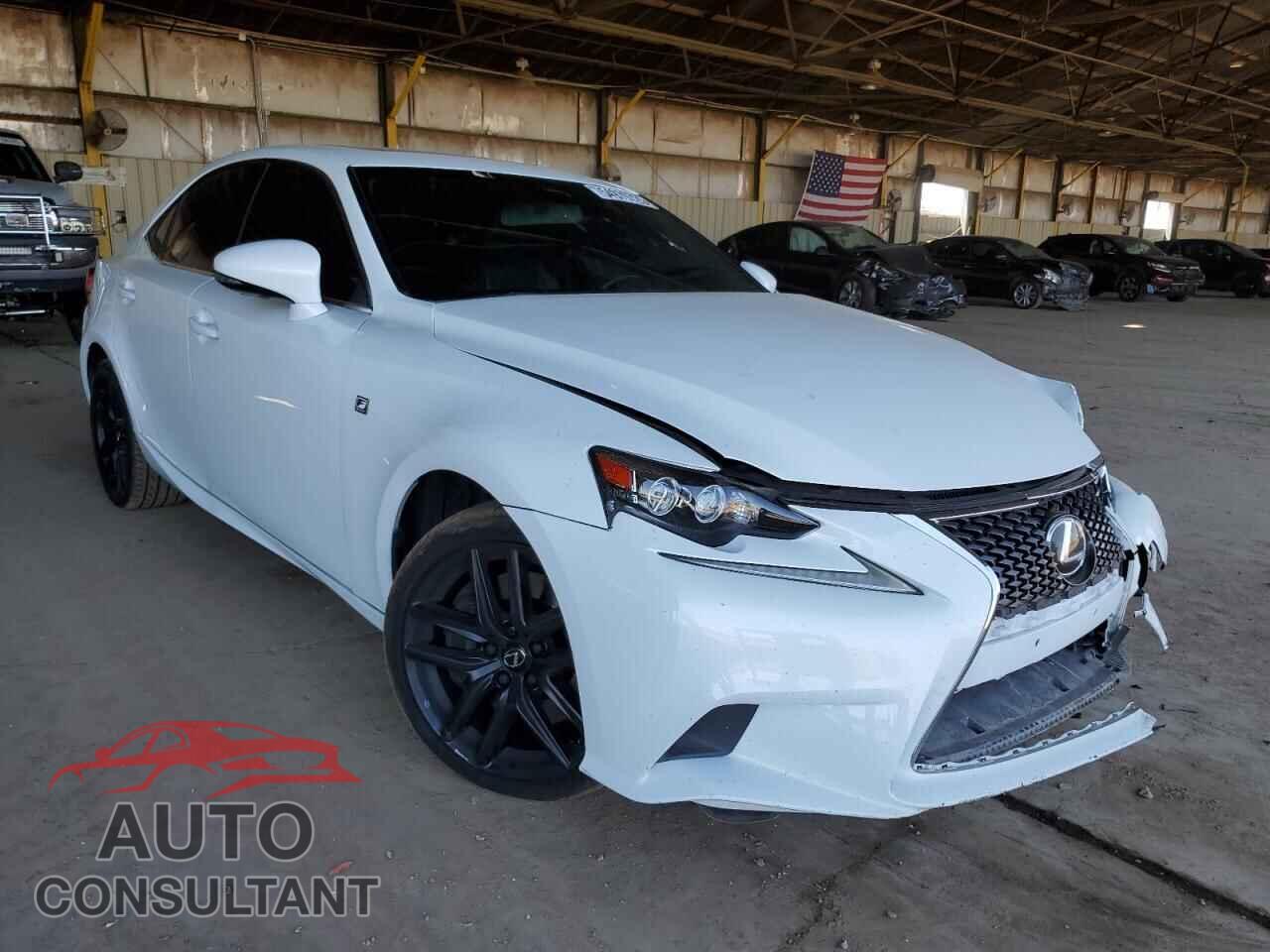 LEXUS IS 2014 - JTHBE1D20E5001850