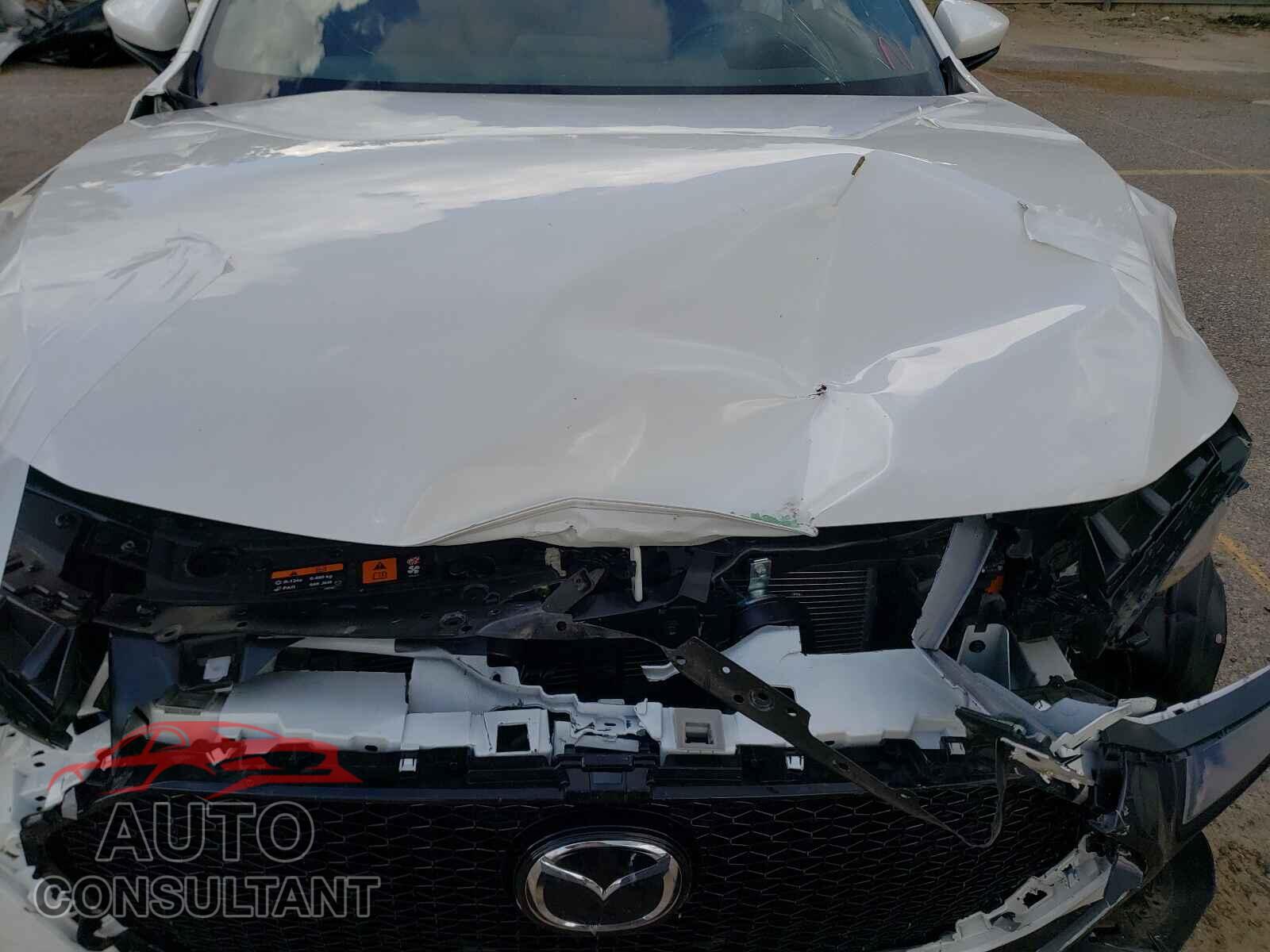 MAZDA 3 2021 - JM1BPAML2M1326221