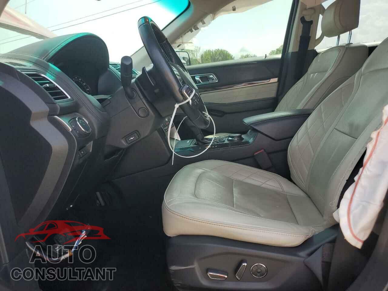 FORD EXPLORER 2017 - 1FM5K8HT5HGB20209