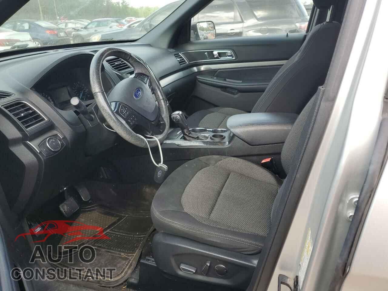 FORD EXPLORER 2018 - 1FM5K7D85JGB97096
