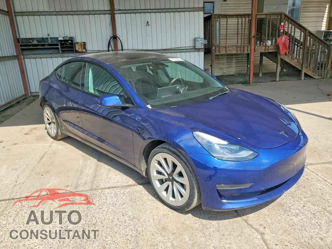 TESLA MODEL 3 2022 - 5YJ3E1EA6NF368682