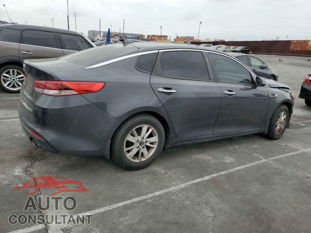KIA OPTIMA 2017 - KNAGT4L3XH5157601