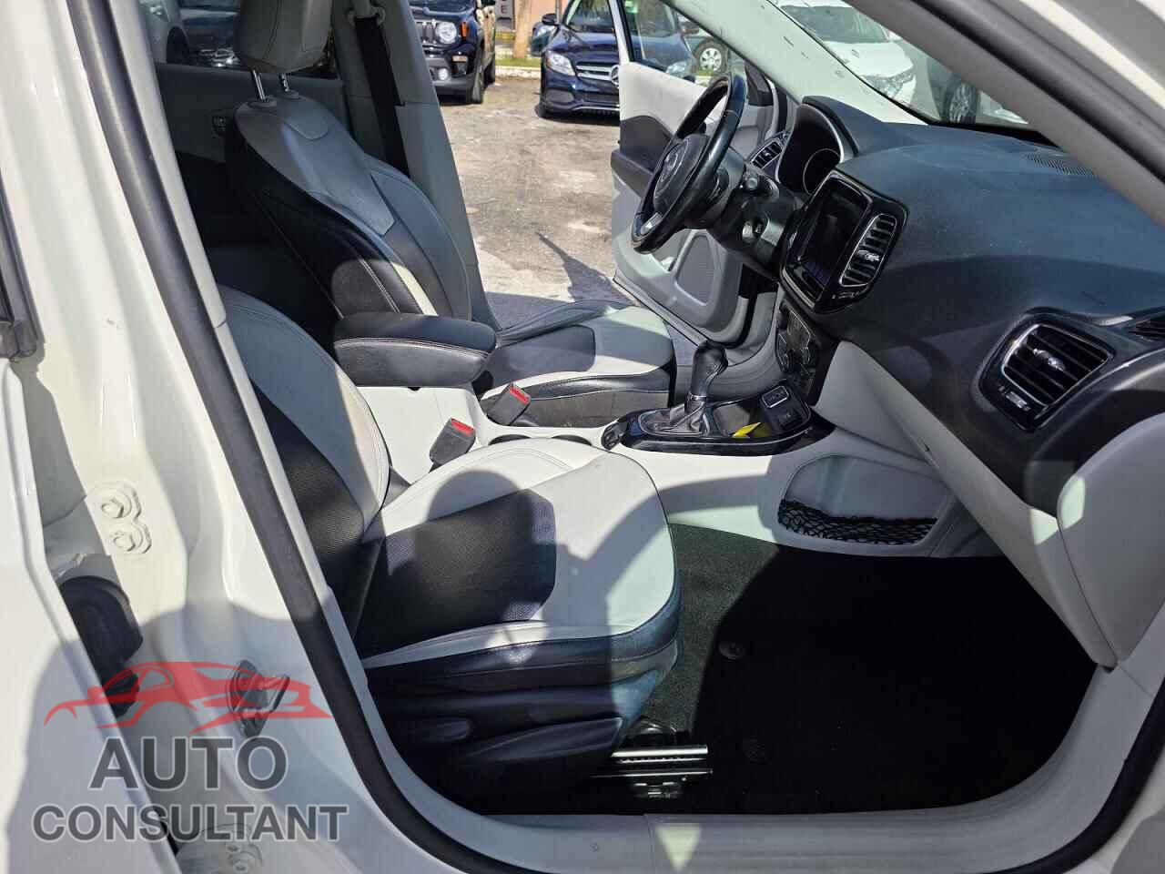 JEEP COMPASS 2021 - 3C4NJCCB1MT511484