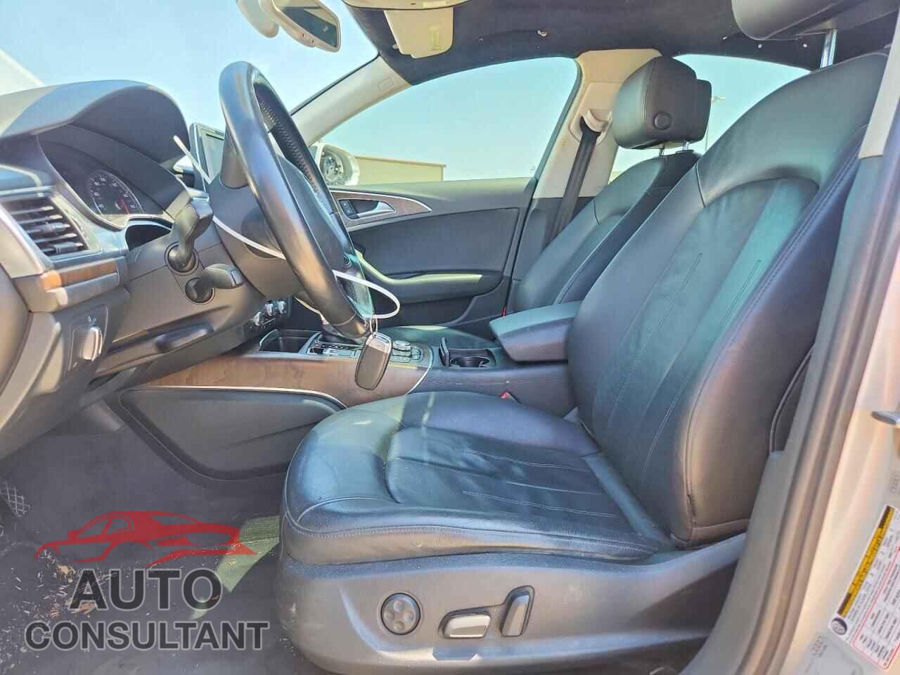 AUDI A6 2013 - WAUGFAFC3DN005607