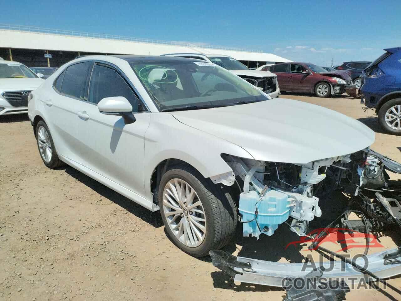 TOYOTA CAMRY 2019 - 4T1B11HK2KU787669