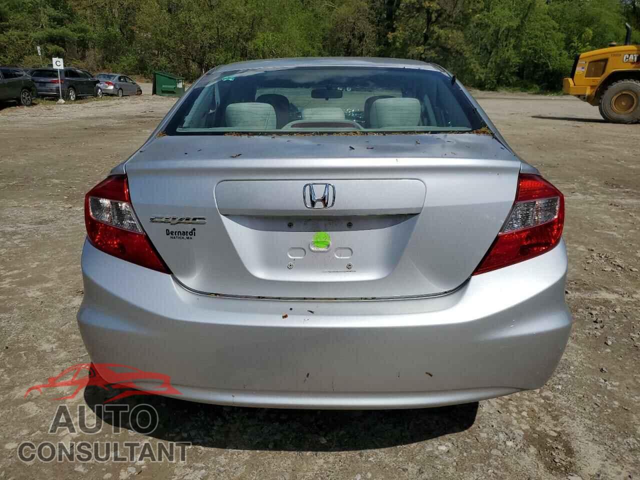 HONDA CIVIC 2012 - 2HGFB2F53CH597777