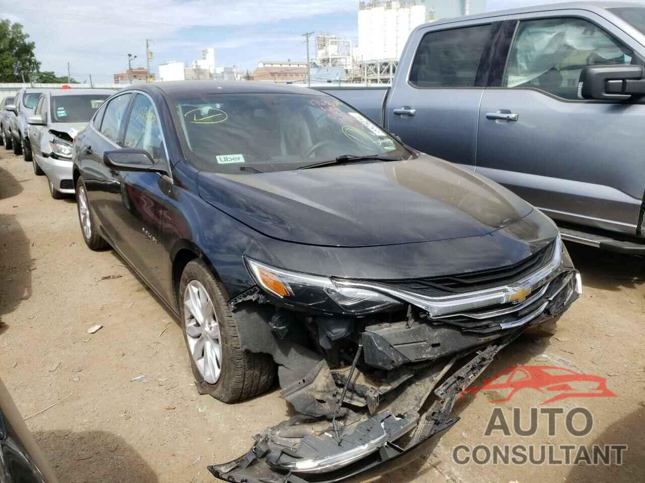CHEVROLET MALIBU 2019 - 1G1ZD5STXKF176367