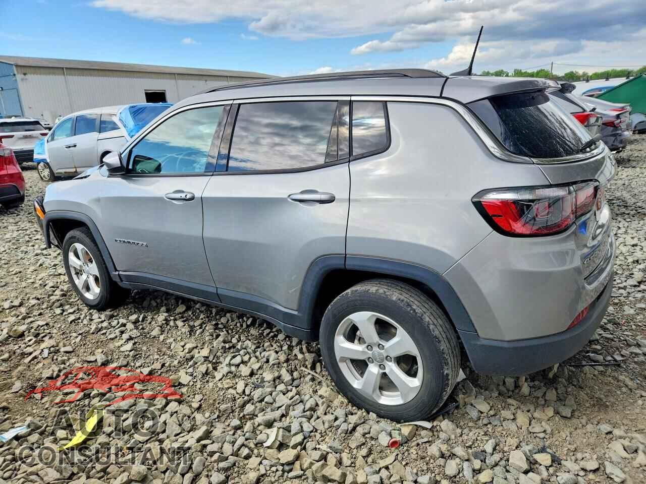 JEEP COMPASS 2021 - 3C4NJDBB8MT566621
