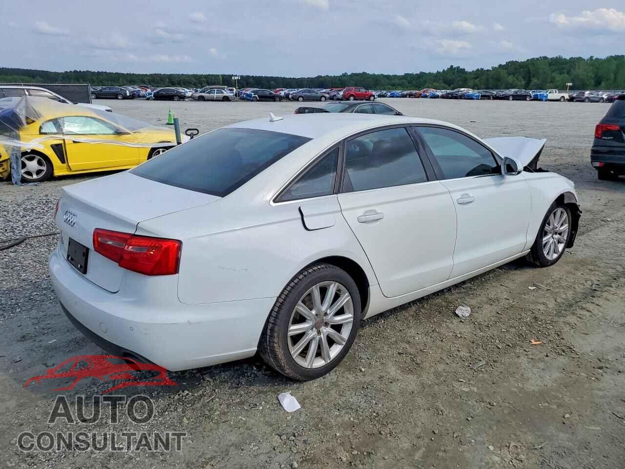 AUDI A6 2013 - WAUGFAFC3DN068559