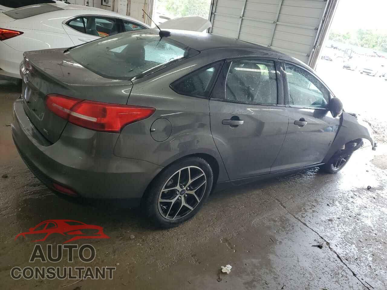 FORD FOCUS 2017 - 1FADP3H28HL228249