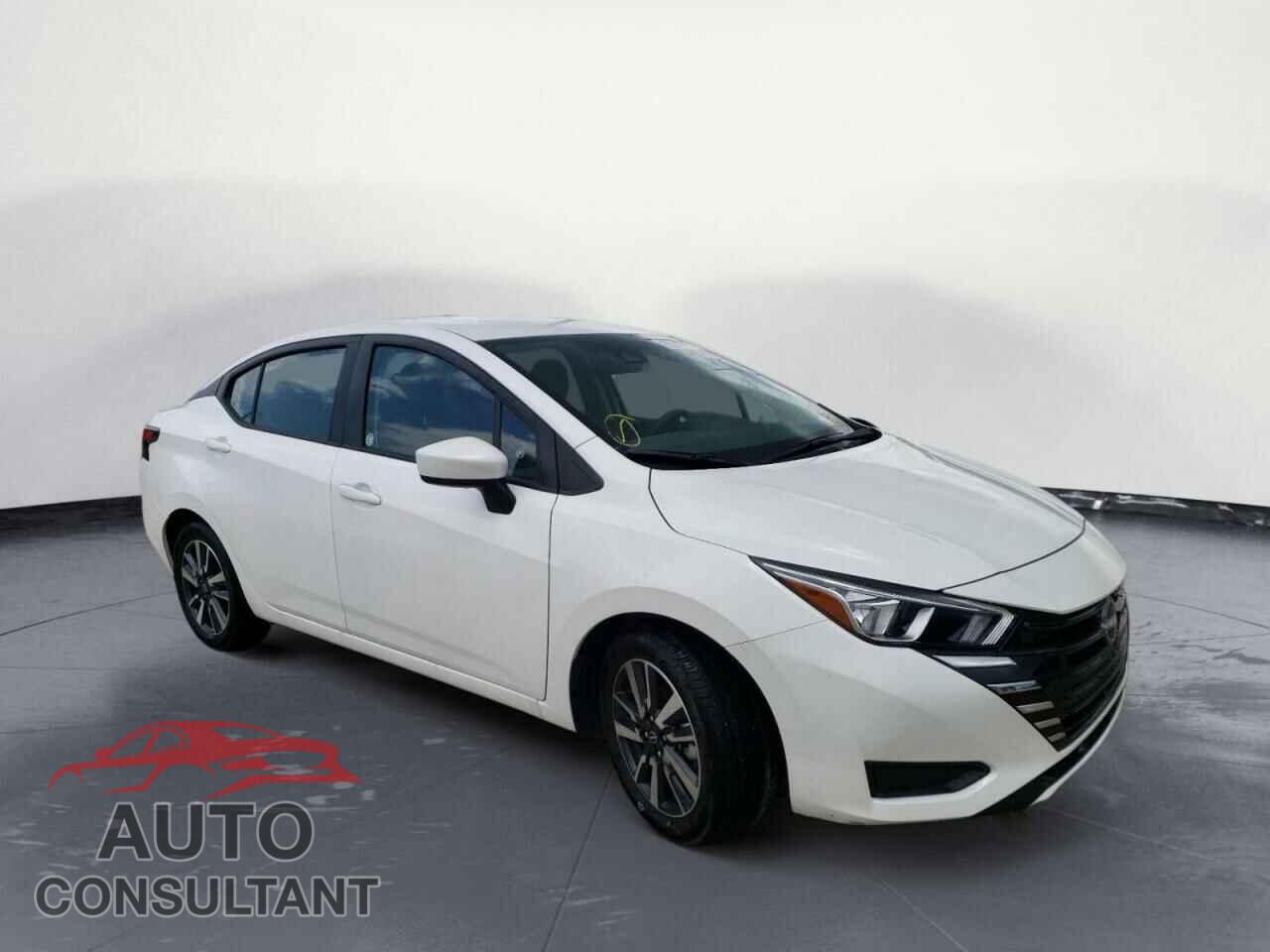 NISSAN VERSA 2023 - 3N1CN8EV2PL815351