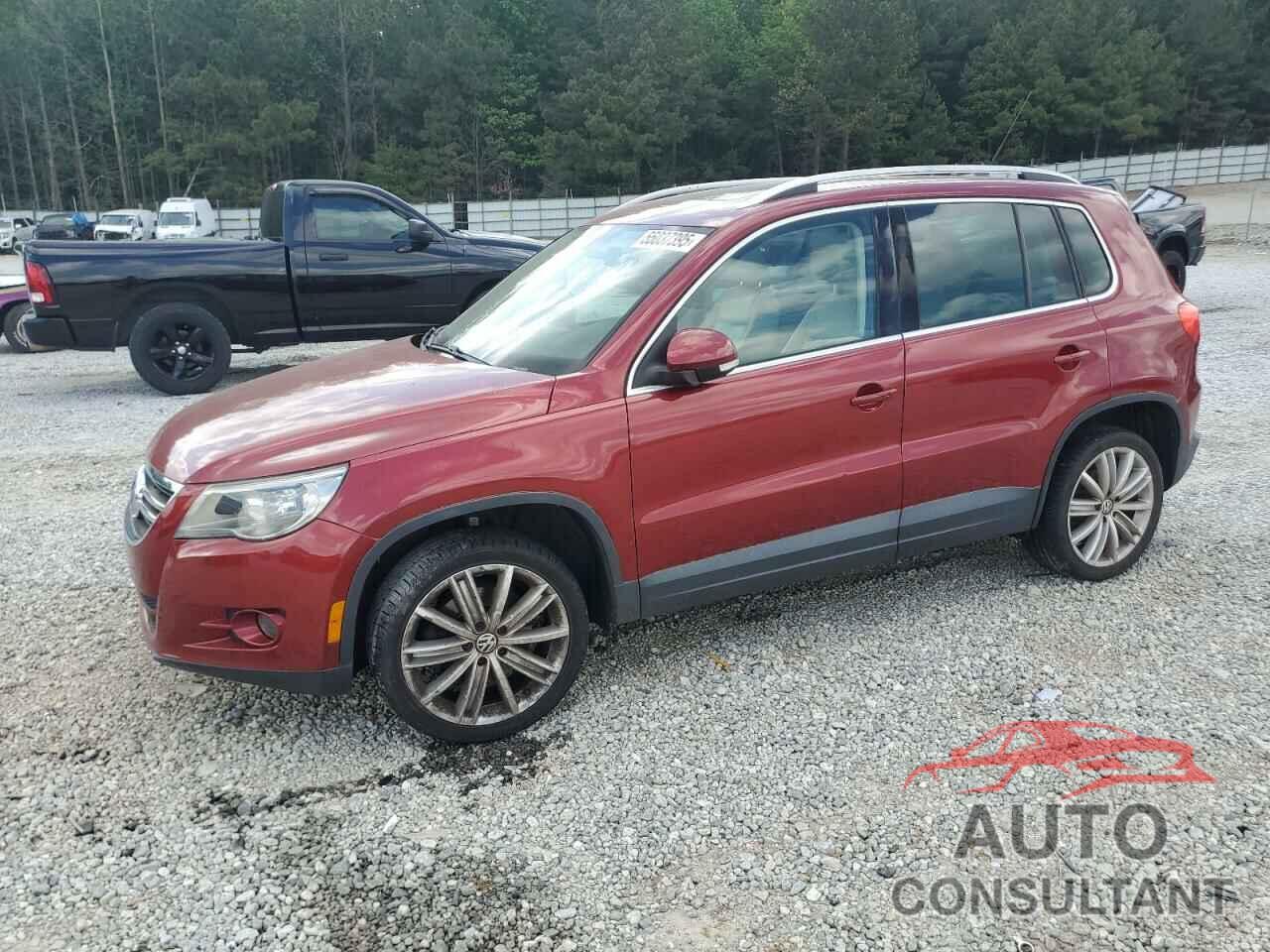 VOLKSWAGEN TIGUAN 2011 - WVGAV7AXXBW002022