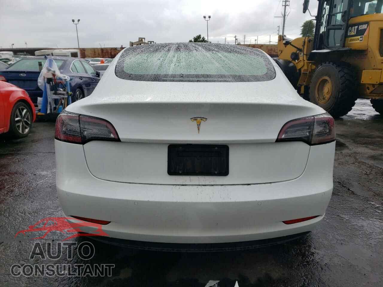 TESLA MODEL 3 2022 - 5YJ3E1EA9NF144385