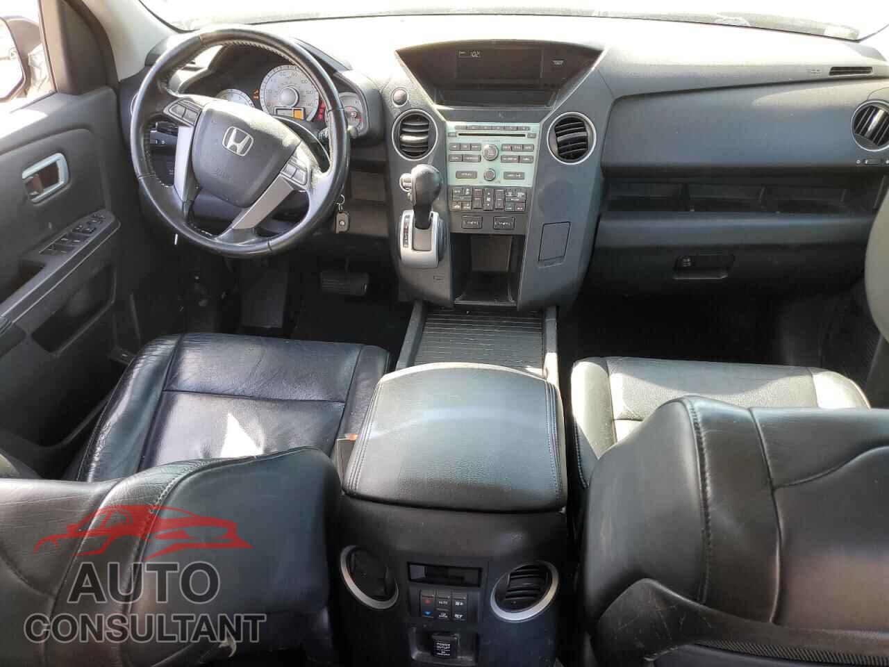 HONDA PILOT 2010 - 5FNYF4H53AB028290