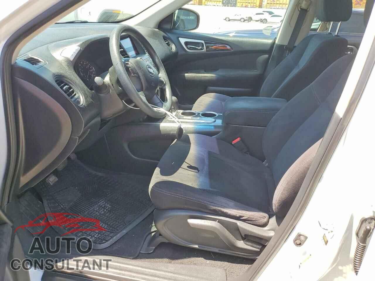 NISSAN PATHFINDER 2013 - 5N1AR2MN0DC688724