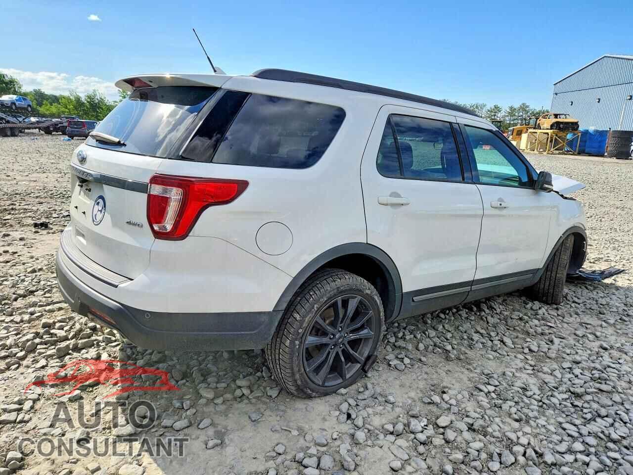 FORD EXPLORER 2018 - 1FM5K8D84JGB01951