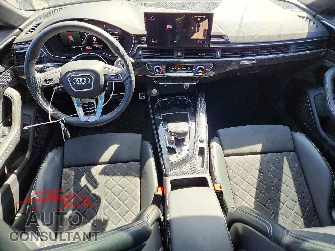 AUDI S5/RS5 2024 - WAUC4CF56RA121643