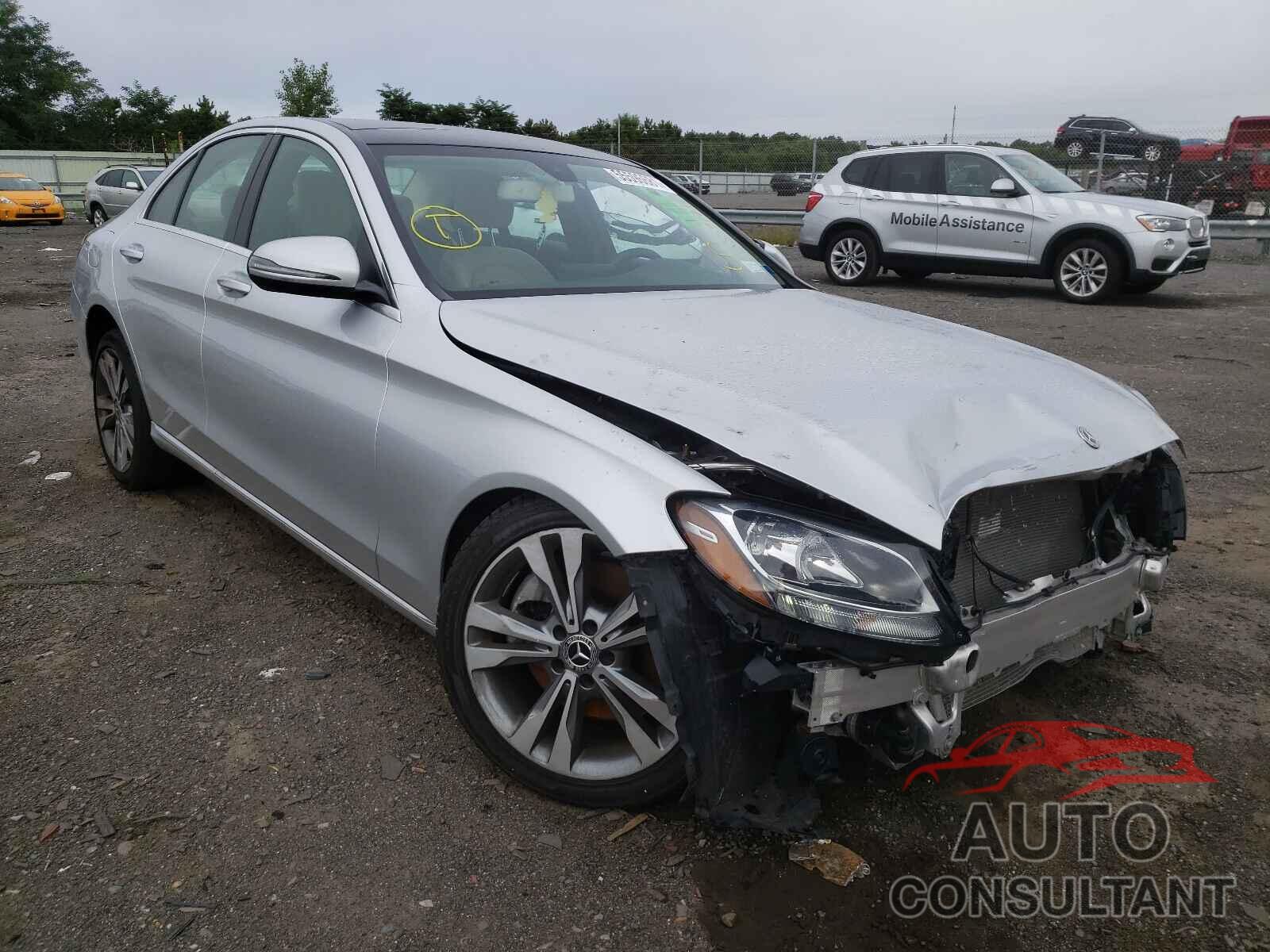 MERCEDES-BENZ C-CLASS 2018 - 55SWF4KB2JU243521
