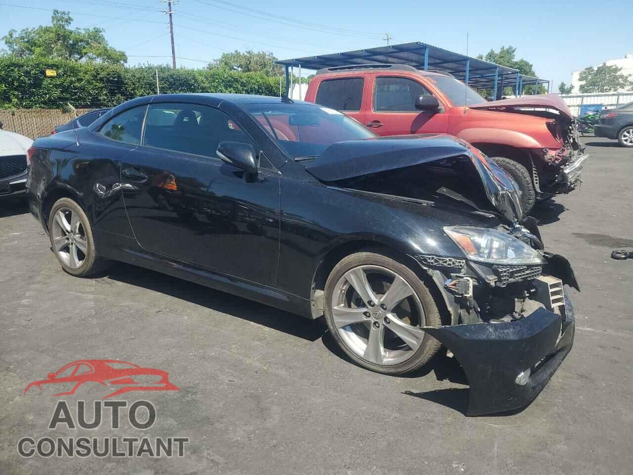 LEXUS IS 2015 - JTHFF2C28F2532142