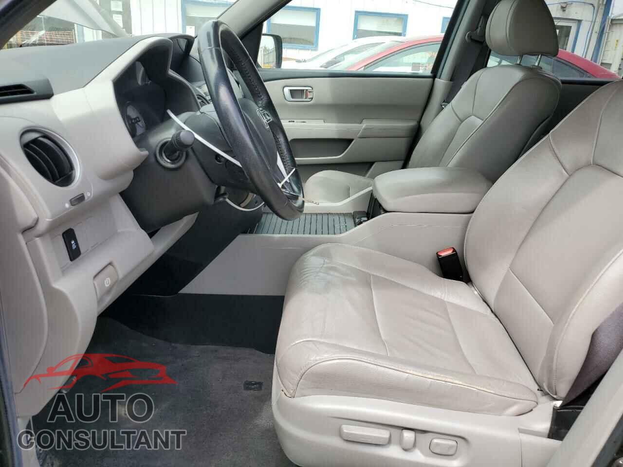 HONDA PILOT 2013 - 5FNYF4H53DB019707