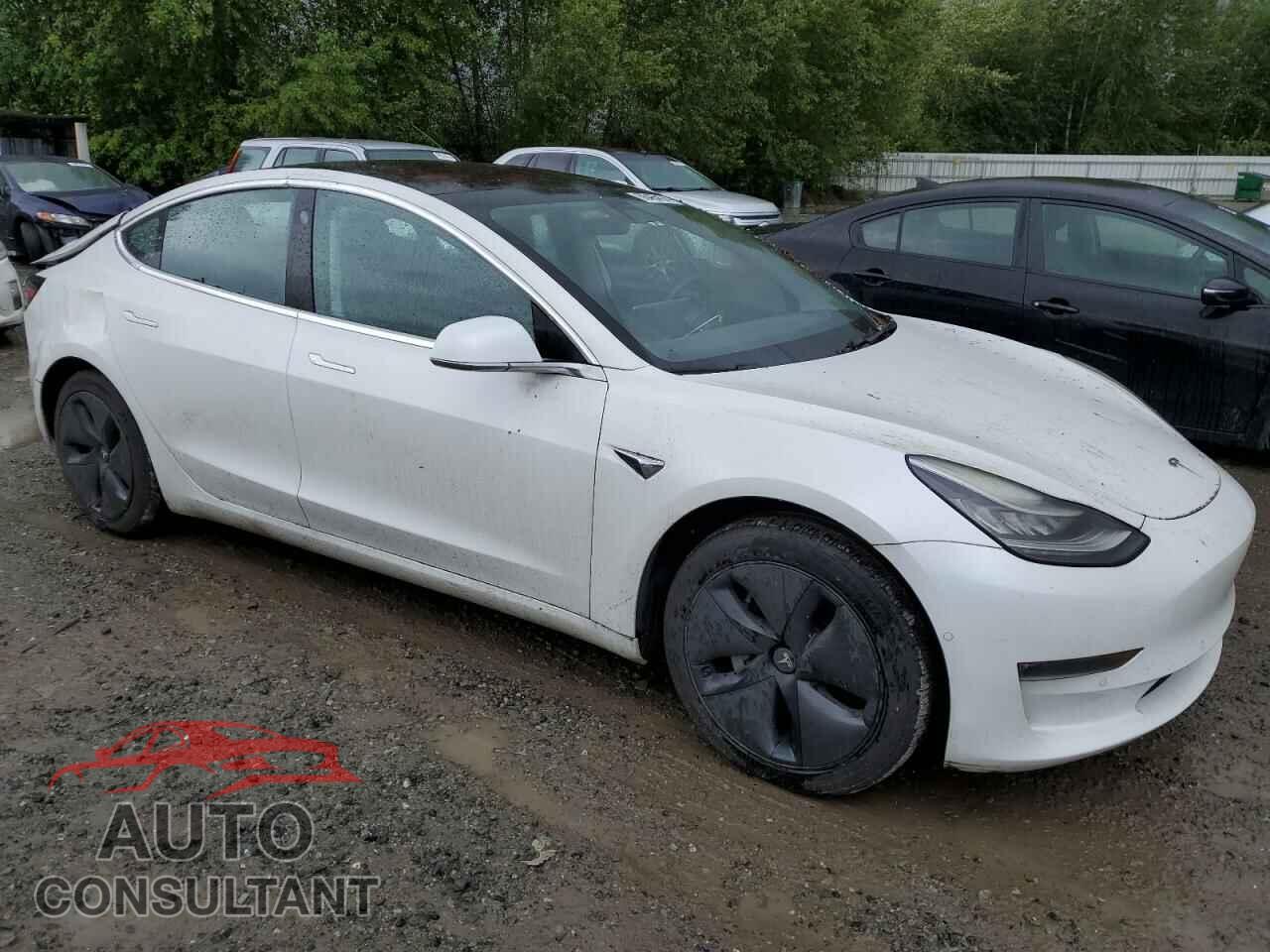 TESLA MODEL 3 2017 - 5YJ3E1EA7HF000824