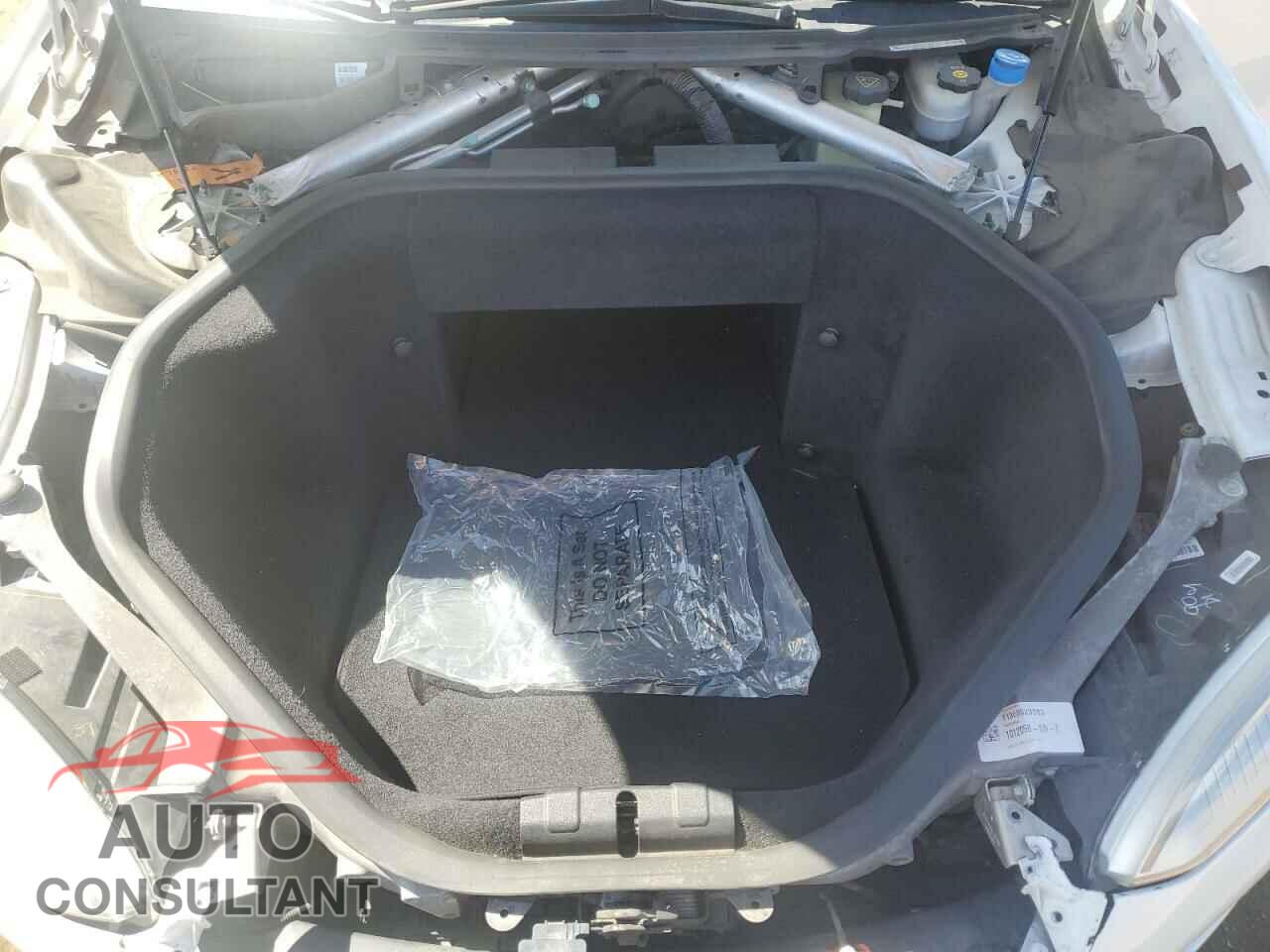 TESLA MODEL S 2013 - 5YJSA1AG3DFP11108