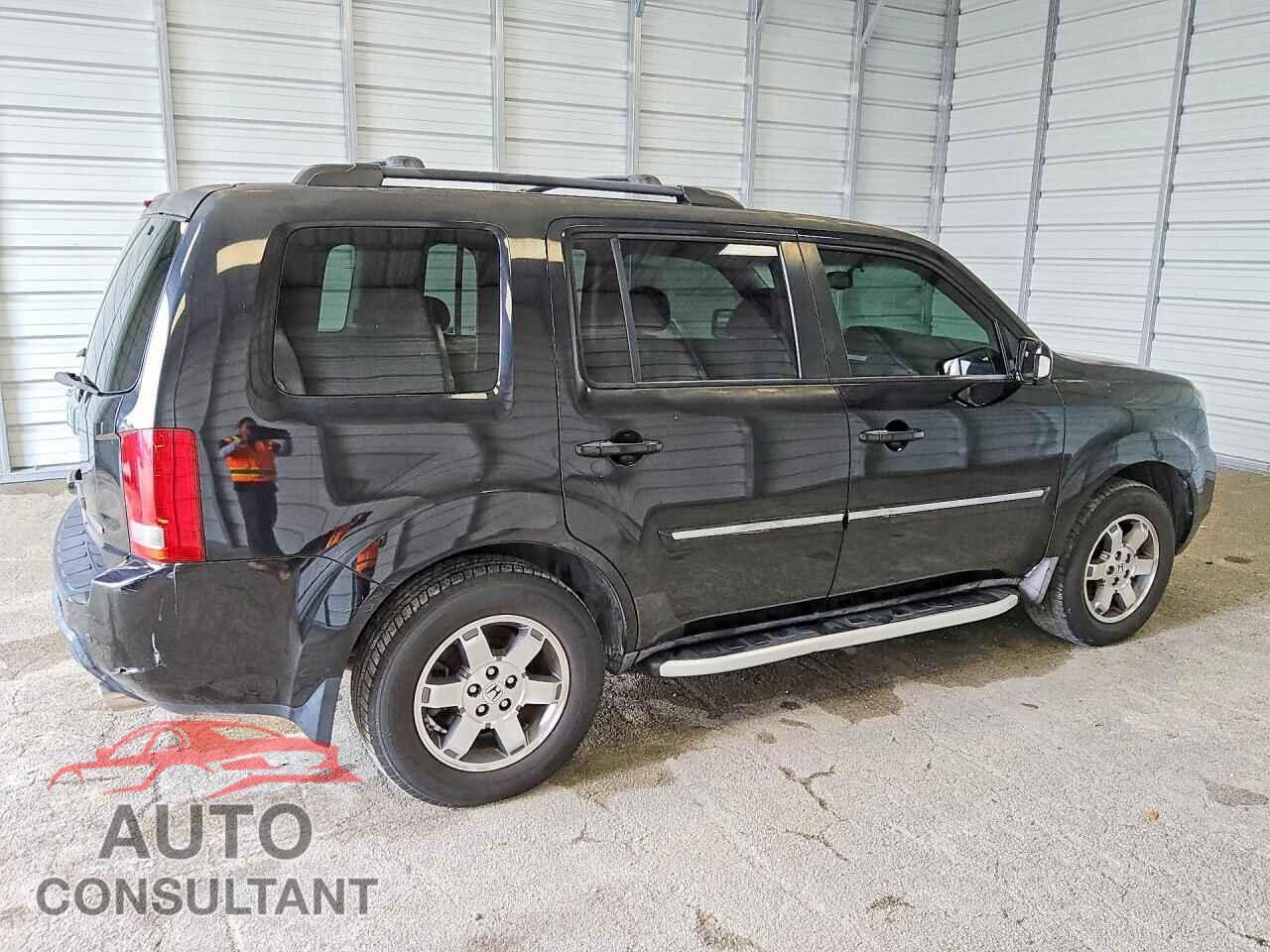 HONDA PILOT 2009 - 5FNYF38909B021757