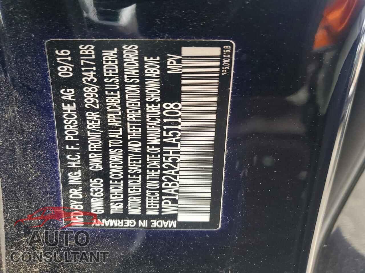 PORSCHE CAYENNE 2017 - WP1AB2A25HLA51108