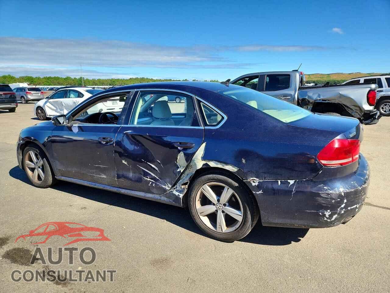 VOLKSWAGEN PASSAT 2013 - 1VWBP7A31DC094039