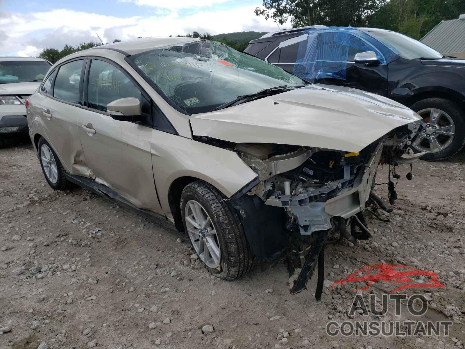 FORD FOCUS 2017 - 1FADP3F29HL227064