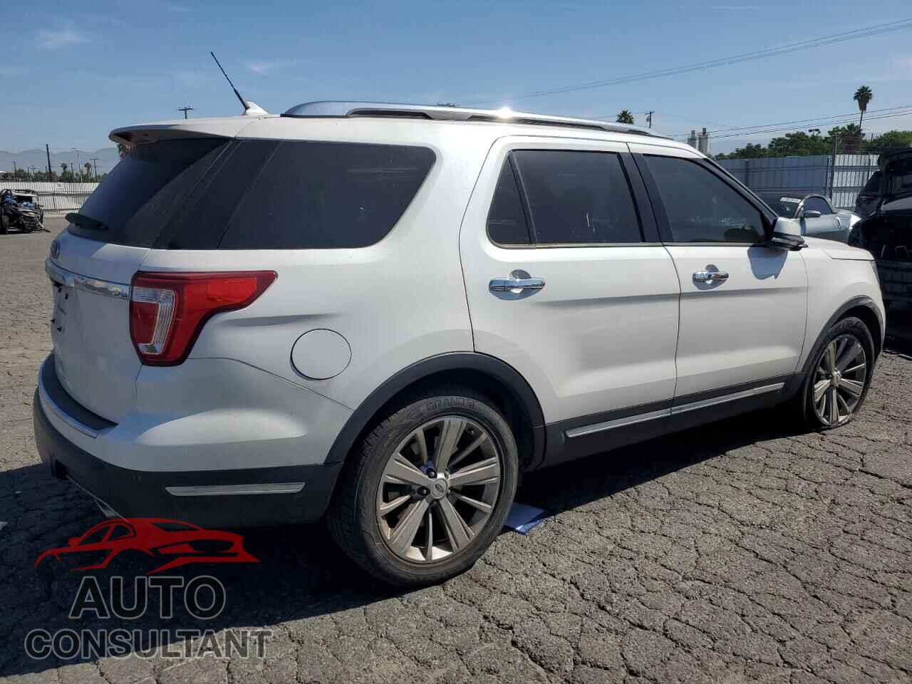 FORD EXPLORER 2019 - 1FM5K7F85KGB16774