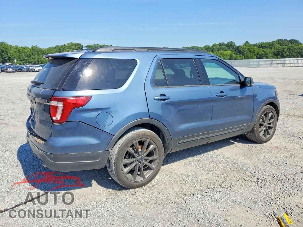 FORD EXPLORER 2018 - 1FM5K7D82JGB62838