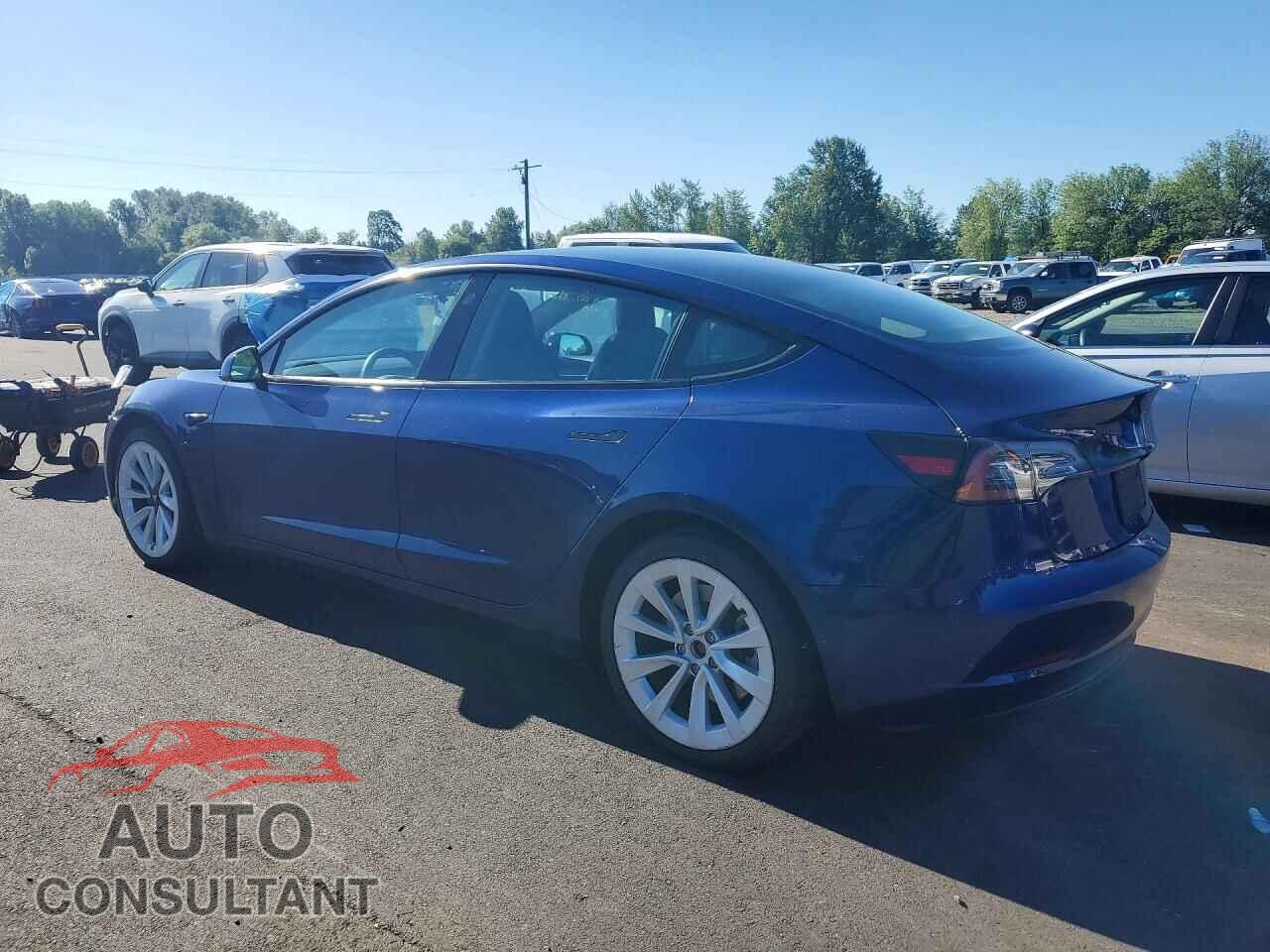 TESLA MODEL 3 2022 - 5YJ3E1EA4NF371905