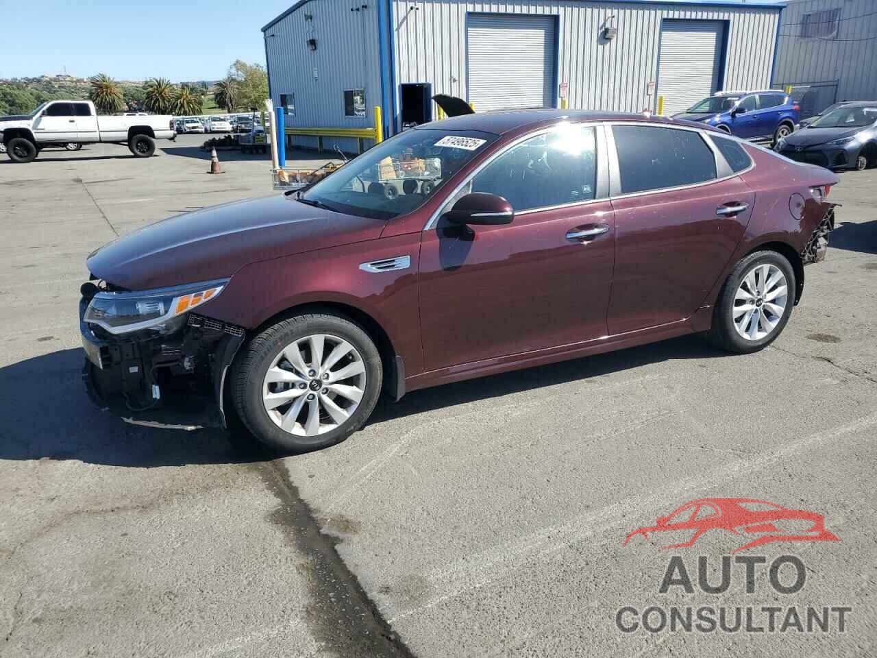 KIA OPTIMA 2018 - 5XXGT4L33JG268124