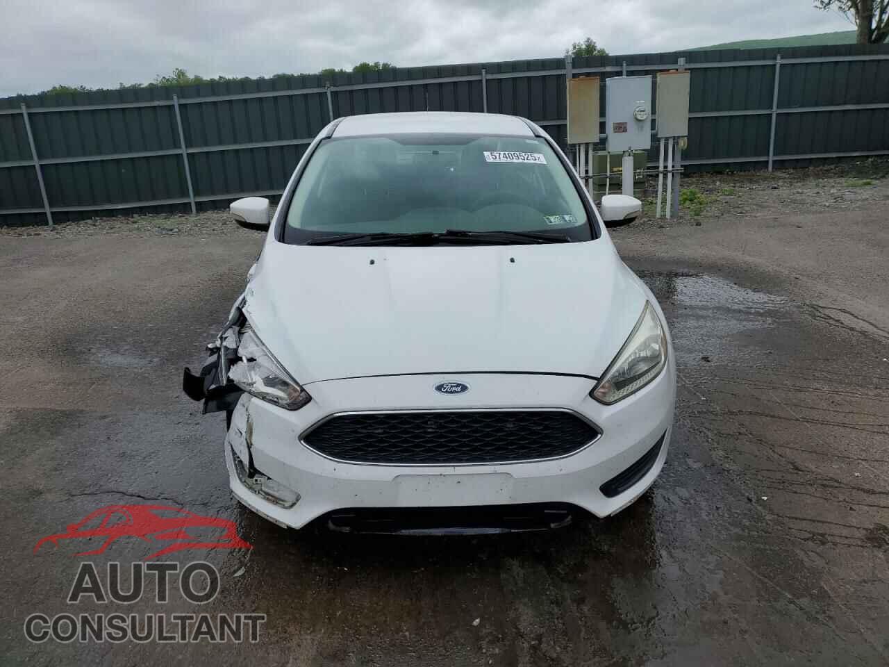 FORD FOCUS 2017 - 1FADP3F22HL274260