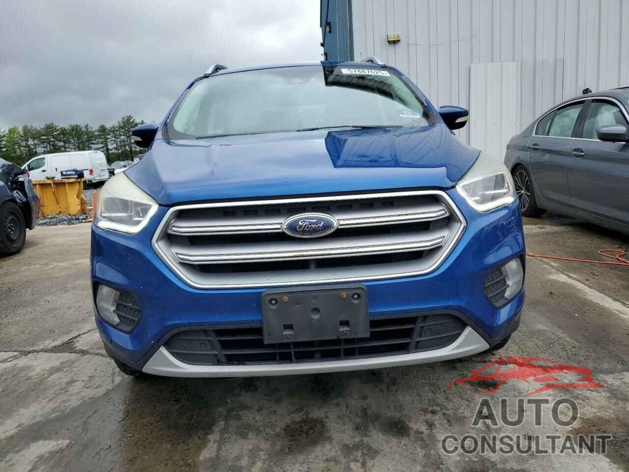 FORD ESCAPE 2017 - 1FMCU9JD6HUE62439