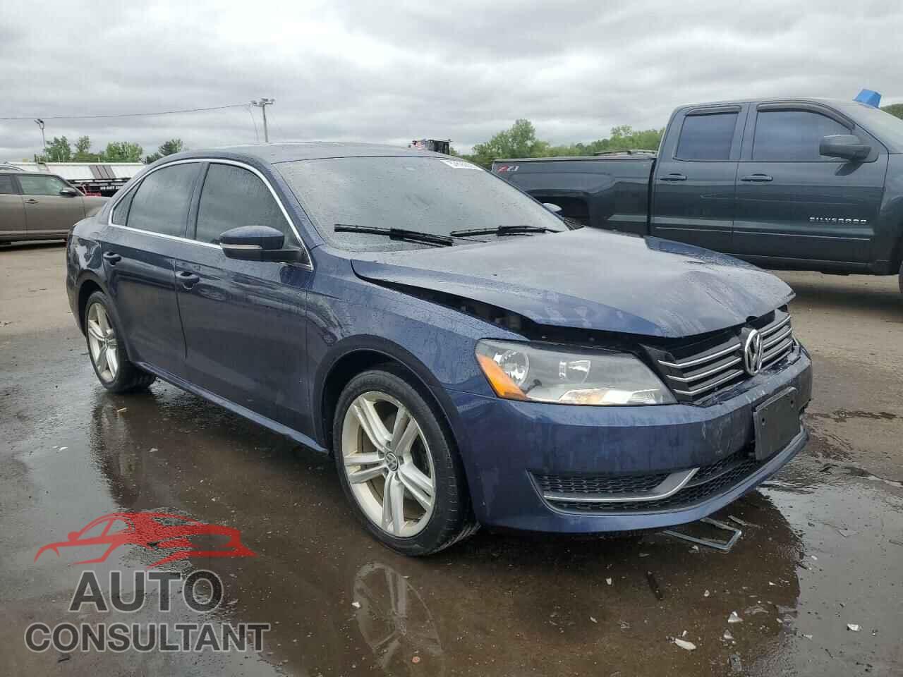 VOLKSWAGEN PASSAT 2014 - 1VWBT7A38EC043473