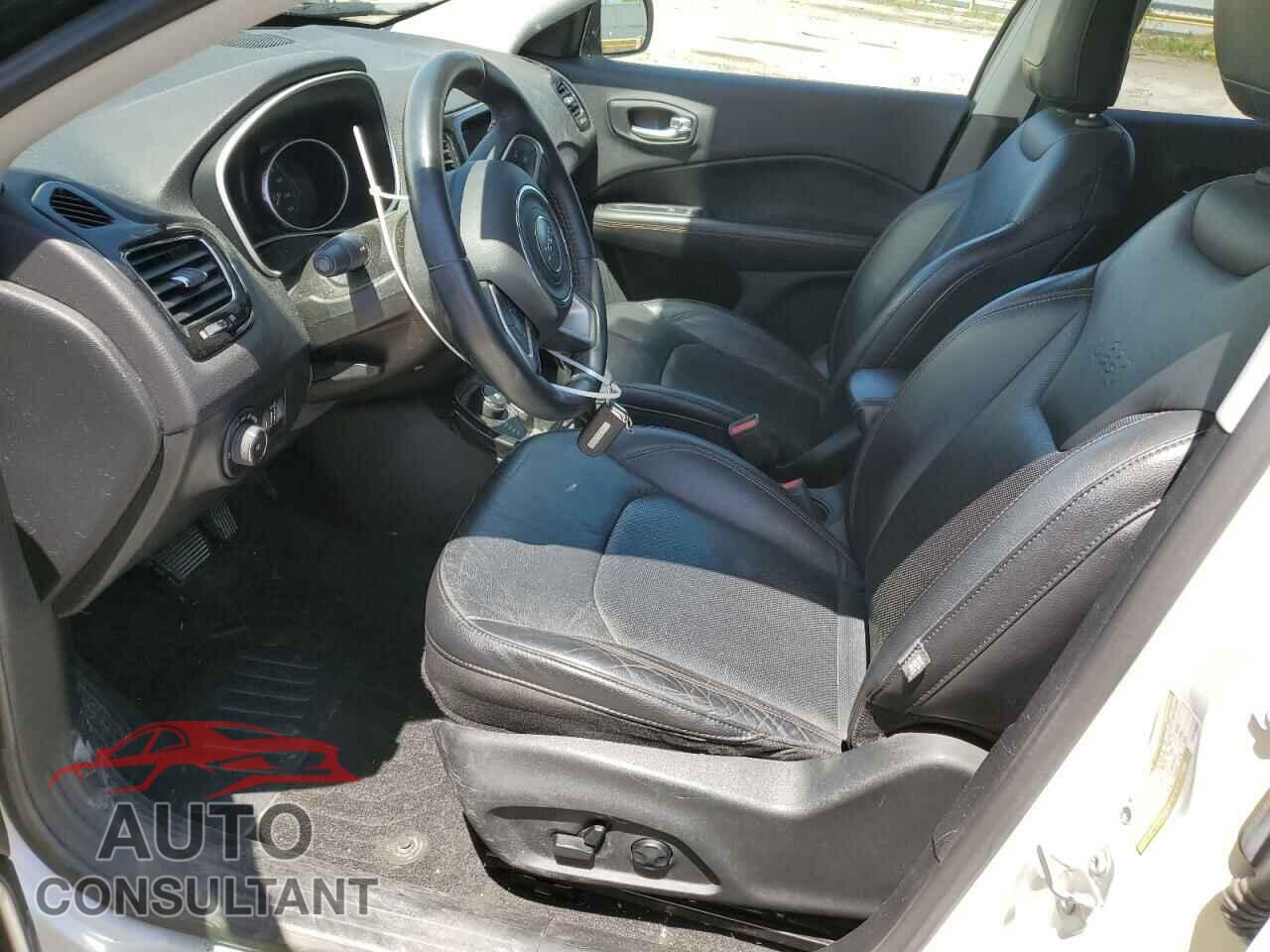 JEEP COMPASS 2017 - 3C4NJDCB9HT616981