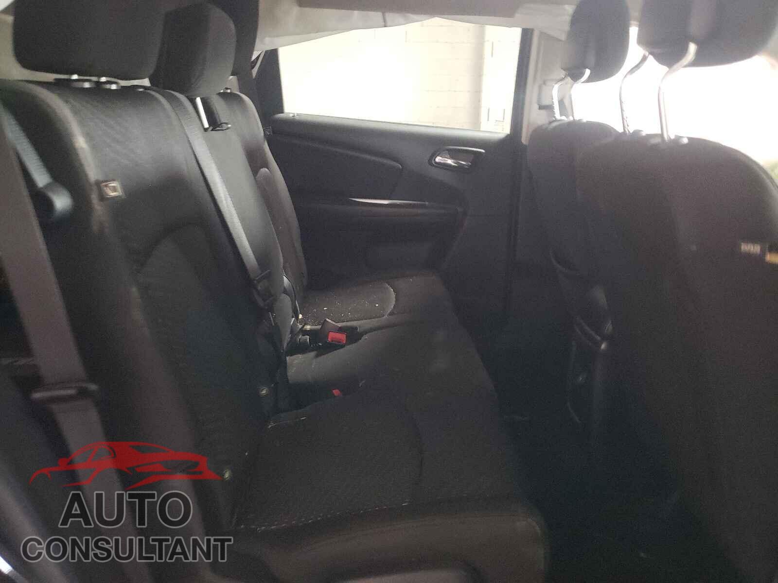 DODGE JOURNEY 2018 - 3C4PDCAB9JT295608