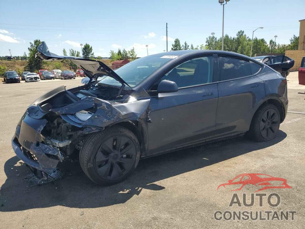 TESLA MODEL Y 2025 - 7SAYGDED7SA348741