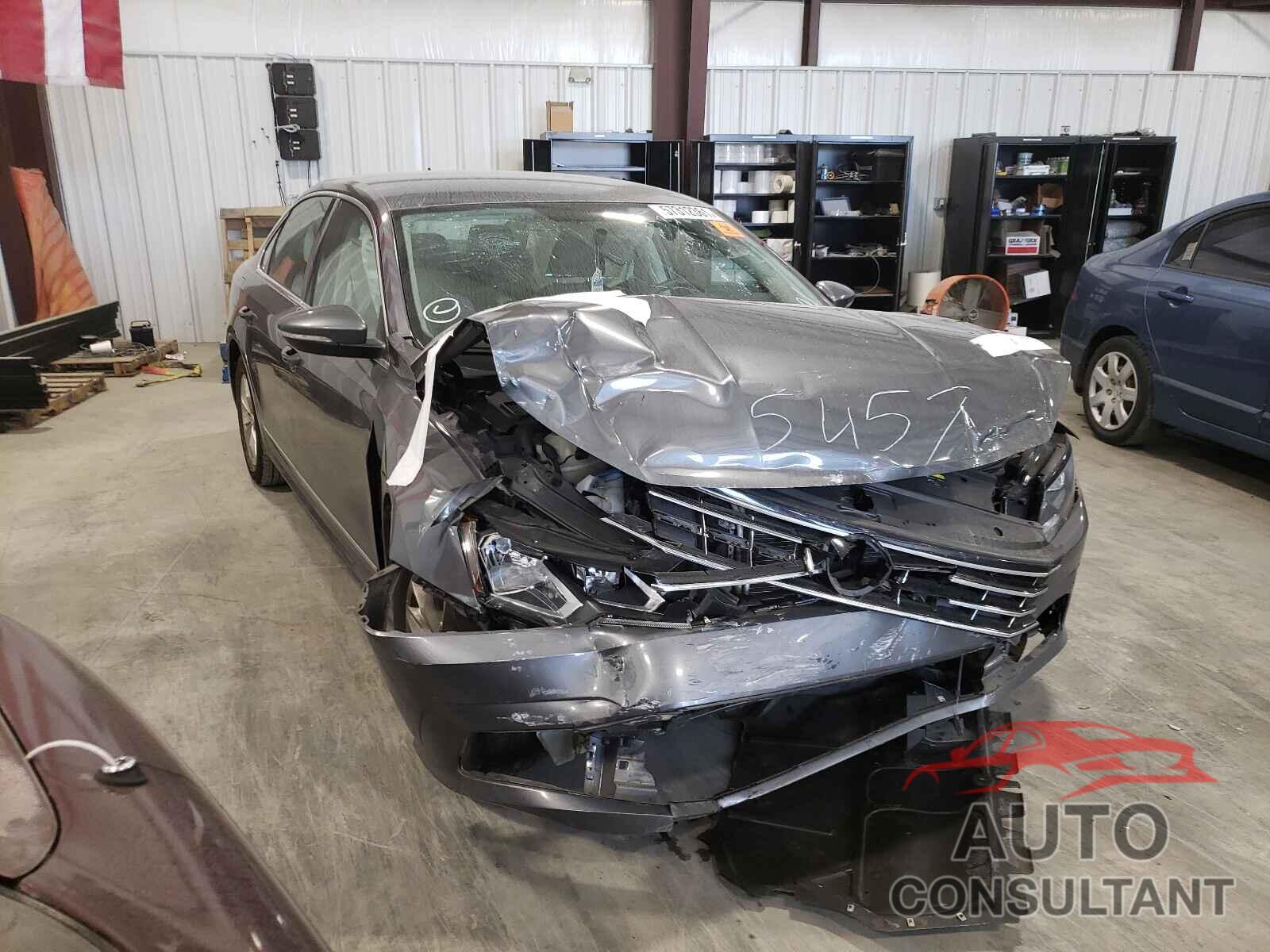 VOLKSWAGEN PASSAT 2016 - 1VWAS7A31GC035457