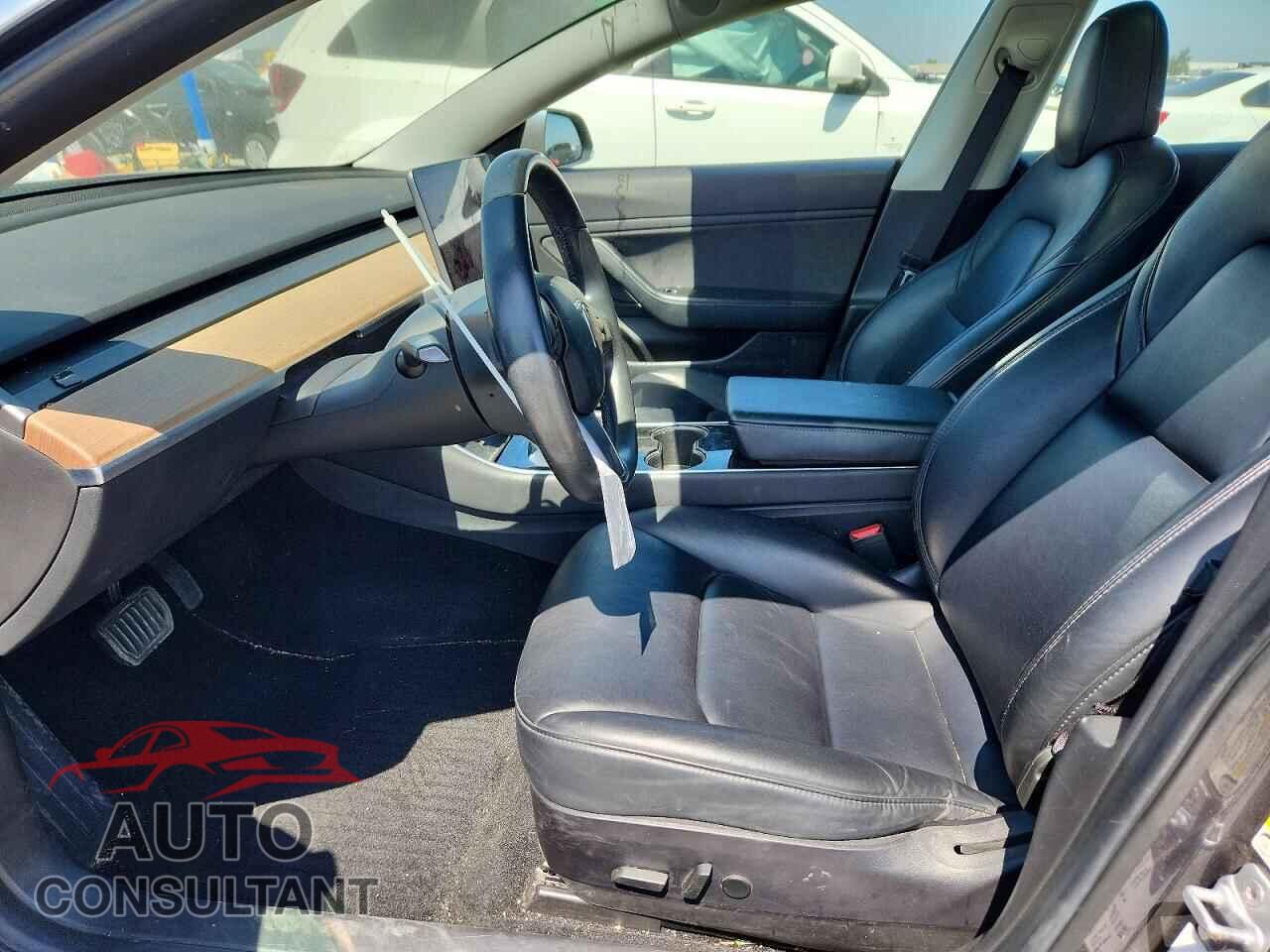 TESLA MODEL 3 2019 - 5YJ3E1EAXKF416311