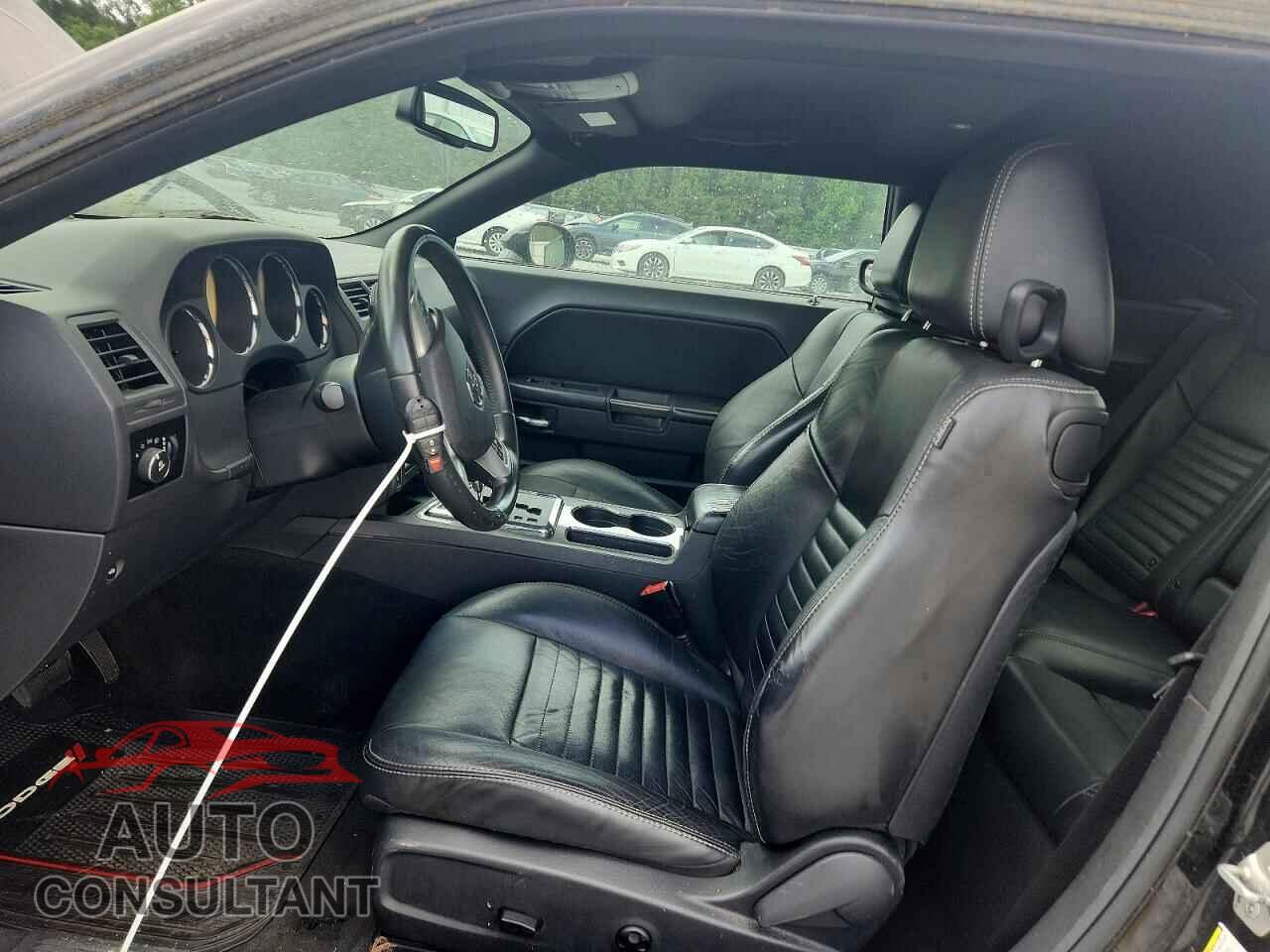 DODGE CHALLENGER 2013 - 2C3CDYAG6DH729279